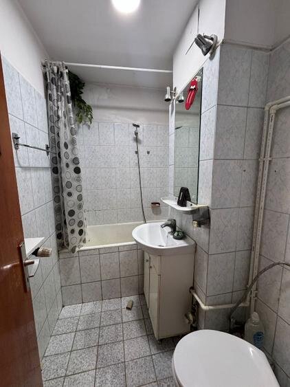 Drumul Taberei, Mall Plaza,